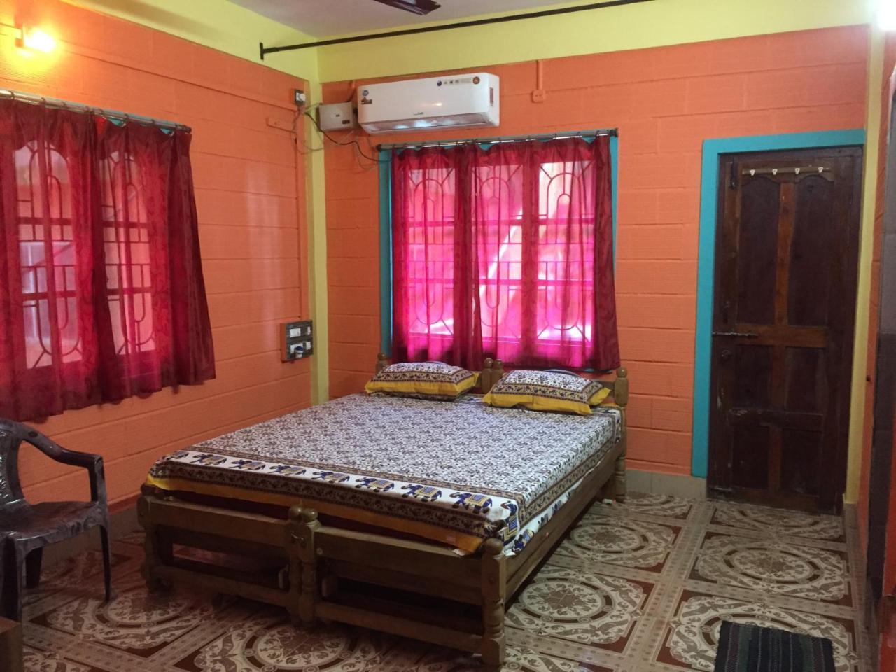 Nimmu Guest House & Restaurant Gokarna Gokarna  Exterior photo