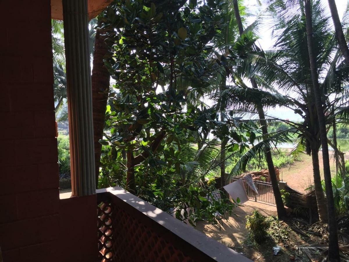 Nimmu Guest House & Restaurant Gokarna Gokarna  Exterior photo